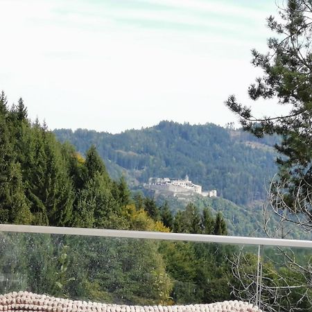 Haus Mit Traumhaften Ausblick Villach Habitación foto